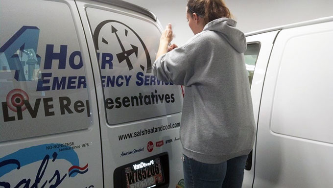 Vehicle Decal Printing